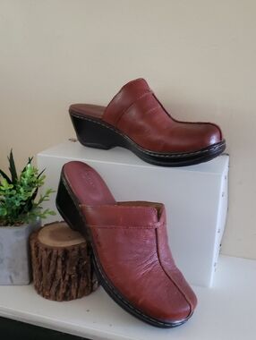B.O.C Born NWOT Concept Brown Leather Mule Clogs Slip-ons - W 8 🚫FINAL SALE